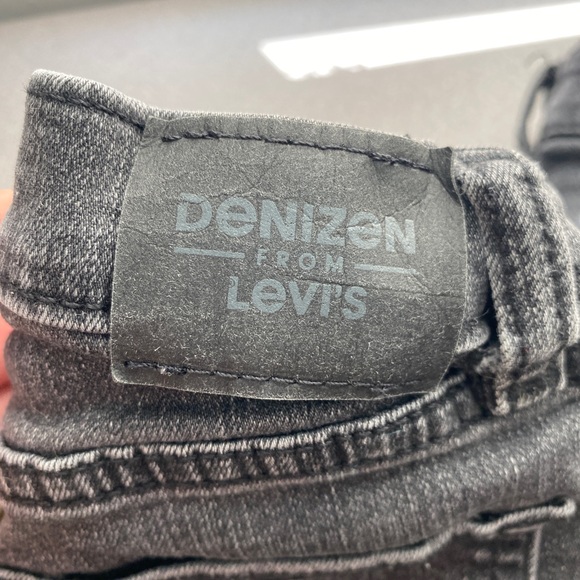 Bundle of 5 children’s pants - Picture 4 of 9